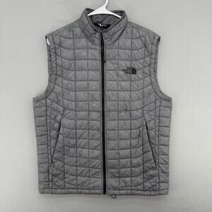 The North Face Vest Mens Medium Thermoball Gray Quilted Puffer Full Zip Ripstop
